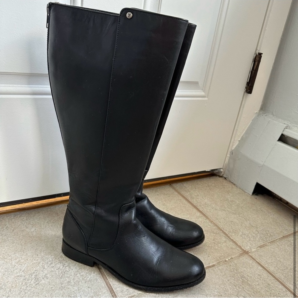 Frye Melissa Stud Back Zip Riding Boot - Picture 8 of 10
